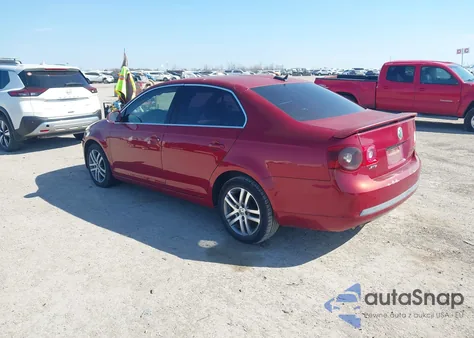 2006 Volkswagen Jetta Tdi z USA, uszkodzony, nr VIN 3VWDT71K56M738929